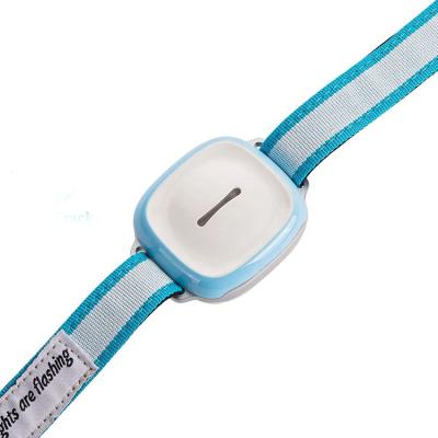 China Factory Direct Historical Tracking Real Time Positioning GPS Kids Tracker 66x52x24mm en venta