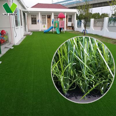 China Cheap Landscape Grass Mat Plastic Natural Green Artificial Synthetic Turf Pet Garden Decoration Pet Grass Mat For Garden for sale