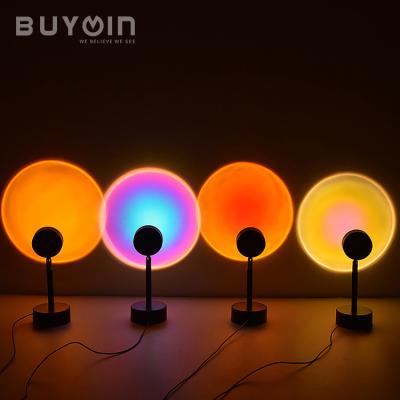 China Modern Projection Sunset Lamp with 180 Degree Rotatable Filling Bedroom Live Room Photography Sunset Lamp USB Lamp for sale