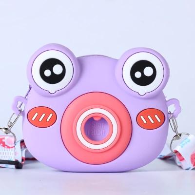 China Cute Frog Silicone Pencil Box School Supplies Pencil Case For Kids Makeup Bag Shoulder Bag For Christmas Birthday Gift for sale