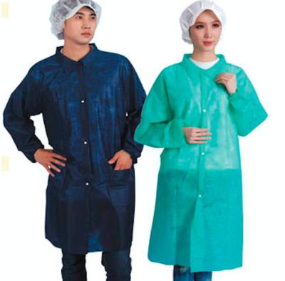 China Non Woven PE Coated Disposable Lab Coats PP Protective Barrier Gowns CE / ISO9001 for sale