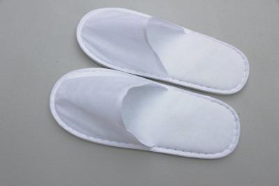 China White Disposable Hotel Slippers , SPA Soft Hotel Bathroom Slippers 28*11cm for sale