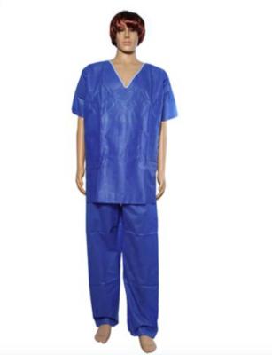 China Nonwoven Breathable Disposable Scrub Suits With Short Sleeves / Anti Blood / Alcohol for sale