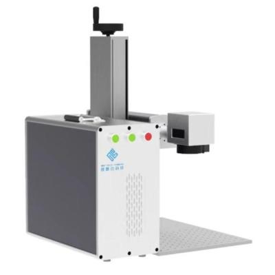 Cina Autofocus 2.5D fiber laser marking machine 20w qr code laser marking machine in color autofocus fiber laser marking machine in vendita