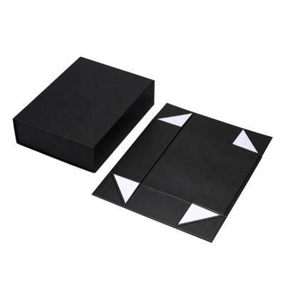 China Eco Friendly Custom Logo Black White Magnetic Lid Gift Wrapping Paper Foldable Box for sale