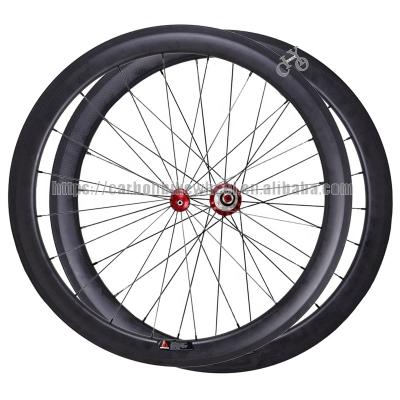 China Road Bikes 700c Carbon Road Bike Wheel 50mm Rim Brake Carbon Wheels 700c With Powerway R36 Hub Carbon Bicycle Wheel for sale