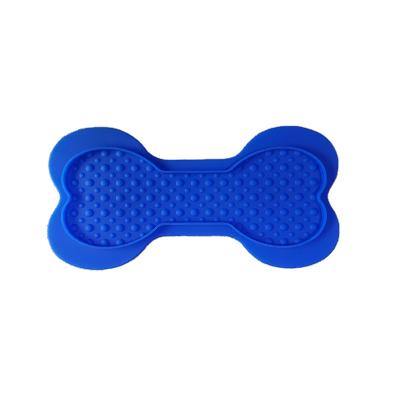 China New Design Automatic Silicone Sucker Pet Lick Mat for sale