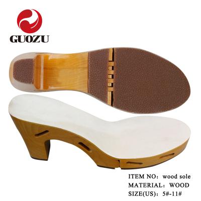 China Lightest Ladies Clog Classic Heel Shoe Wooden Sole for sale