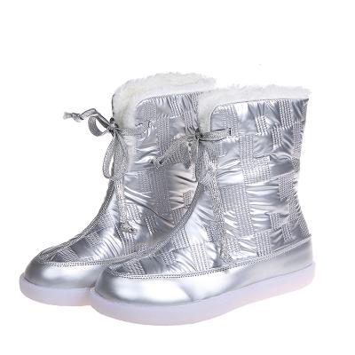 China Women Leather Boots Round Outdoor Fur Boots For Women Winter Women Warm Boots for sale