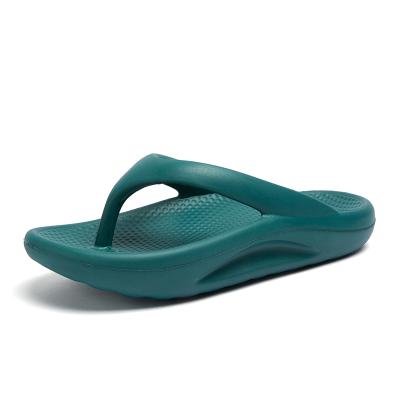 China Fashion Trend Thick Unique Soft Slippers Flip Flops Outdoor Green Eva Shoes For Men And Women 35-46 for sale