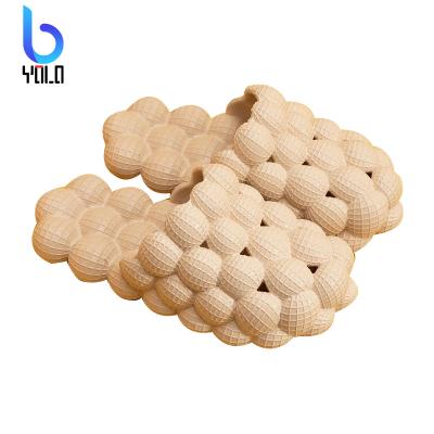 China Creative Rebber+ EVA Yolo New Slippers For Couples Fashion Ins Grid Home Summer Women Slippers Home Indoor Personality for sale