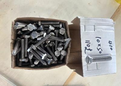 China Metric Studs B1 1.25d Grade 10.9 Fastener Bolts / Nuts with Custom Thread Pitch for sale