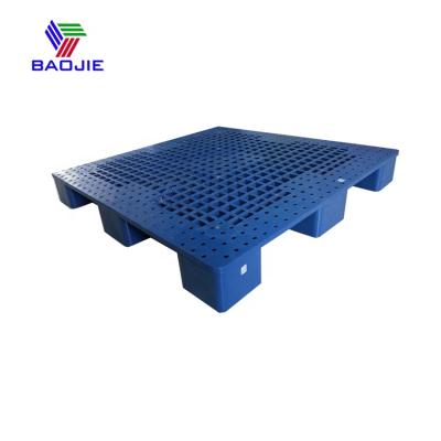 China Good Prices Big Single Faced Nine Runners Perforated Plastic Pallets for sale