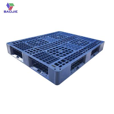 China Hot Sale Medium Duty Disposable Packaging Single Faced Plastic Pallet With 6 Runners for sale