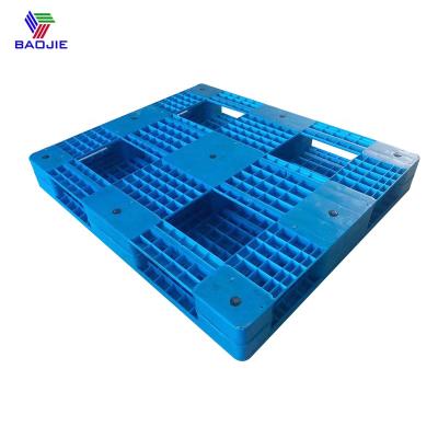 China Strong Solid Deck Five Runners Durable HDPE Style Single Faced Plastic Pallet for sale