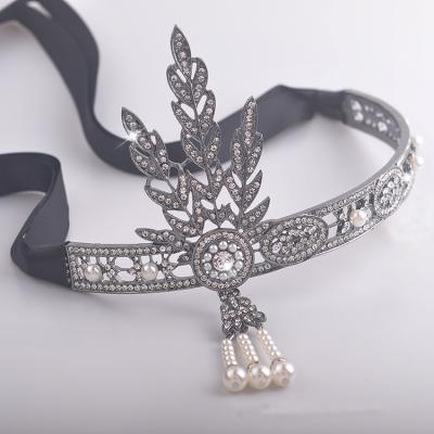 China Durable Wholesale Bridal Tiara Pearl Rhinestone Hair Accessories Gatesby Rhinestone Bridal Crown for sale