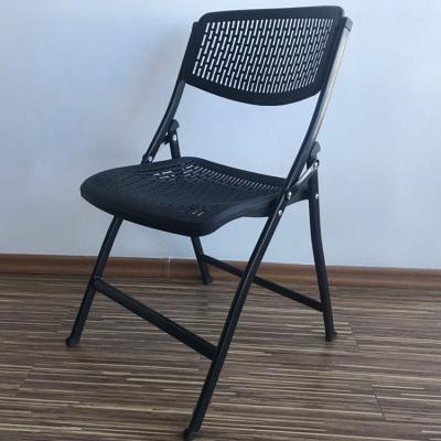 China Modern Outdoor Furniture Stage Metal Iron Plastic Wedding Stacking Camp Hotel Event Outdoor Reception Folding Chairs for sale