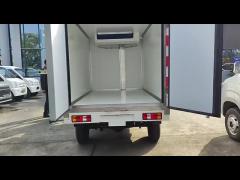 EC31 Refrigerated Box Truck