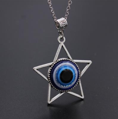 China 2021 Minimalist Hot Sale Turkish Blue Evil Eye Chain Necklace Accessories for sale