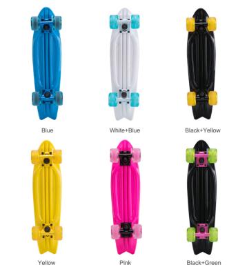 China Wholesale 22 Inch Kid Skateboard Mini Cheap Plastic Board Complete Skateboard For Kids for sale