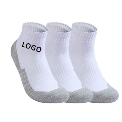 China Custom Made Comfortable Anti-Fault Uron New Design Socks Cotton Women Ankle Socks for sale