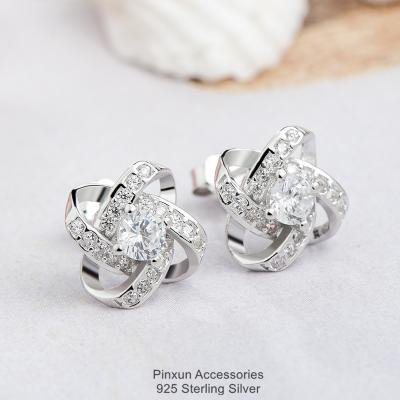 China Elegant Top Selling 925 Sterling Silver Luxury Shiny Zirconia Lucky Clover Earrings Girls Women Accessories for sale