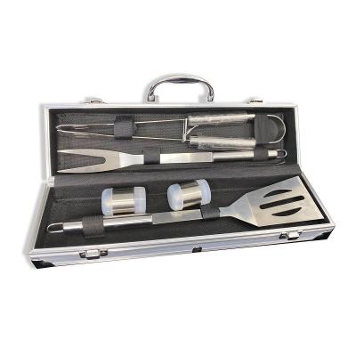 China Easily Cleaned High Quality Barbecue Box Tool Bag Scraper Handle Tool Set BBQ Stainless Steel Wooden Metal for sale