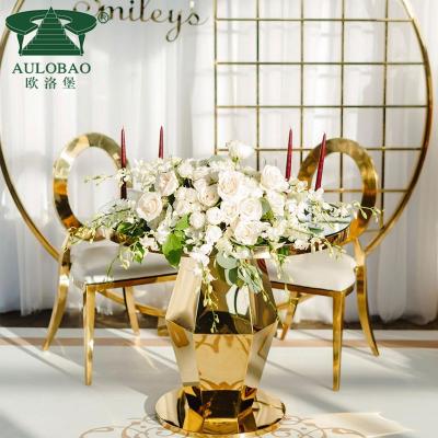 China (Others) Adjustable Luxurious Gold Metal Bride and Groom Wedding Tables Events for sale