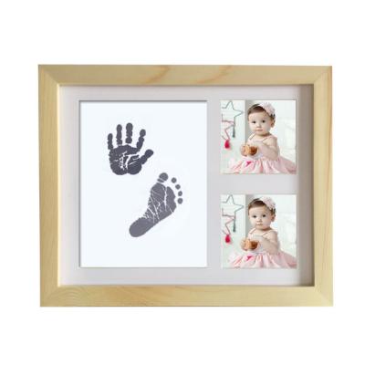 China Fashionable Baby Ink Hand and Footprint Kit Handprint Picture Frame for Newborns Foot Print Photo Keepsake for Girls and Boys for sale