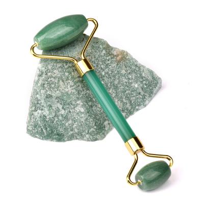 China Hand Held Anti Aging Green Natural Plastic Handle Tighten Skin Jade Stone Crystal Face Eye Roller for sale