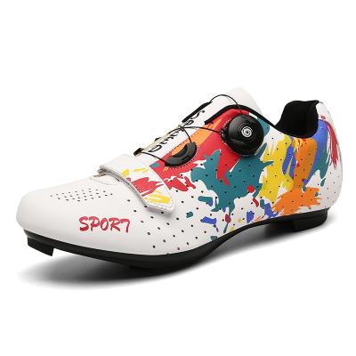 China Sports and Leisure Cycling Shoes Rotate Mens Road Bike Cycling Shoes with Cleat Peloton Compatible Shoe with SPD and Delta Lock Pedal for sale