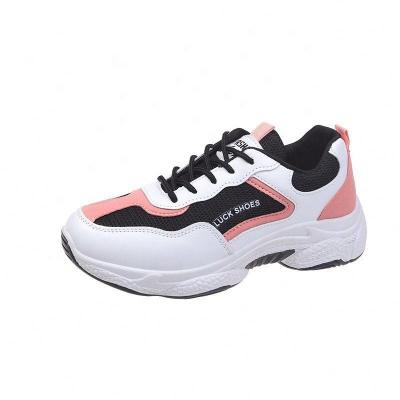 China Spring And Autumn New Women Shoes Flat Lightweight Sports Travel Shoes Women Running Shoes for sale