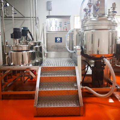 China 200L-8000L Capacity Vacuum Emulsifier Mixer  Hair Shampoo Making Machine for sale