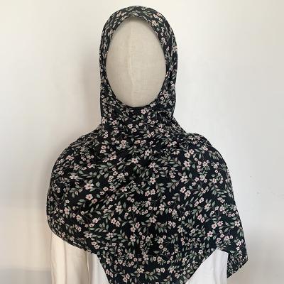 China 2021 Hot Sell Polyester Digital Printed Chiffon Shawl Women Hijab Baby Sewing Muslim Shawl Printed Scarf for sale