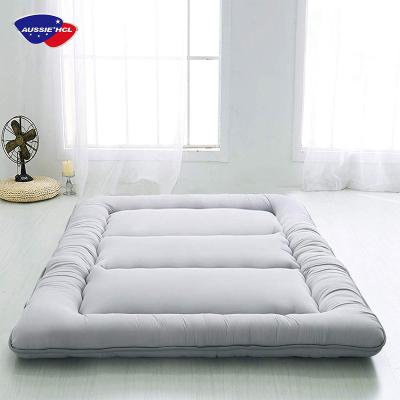 China Japanese Foldable Floor Mattress Tatami Mat Foldable Sleep Bed Roll Up Mattress Foton Floor Gel Memory Foam Mattress Camping Topper for sale