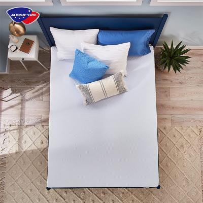 China Luxury Foldable Waterproof Mattress Protector Foldable Waterproof Single Size Double Mattress King Queen Pocket Spring Gel Memory Hybrid Mattress for sale