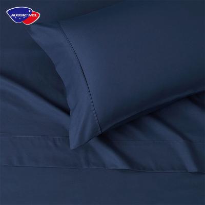 China Customized Waterproof Cotton Waterproof Twin Double Bug Single Bed Sheet Hotel Mattress Protector Removable Cover for sale