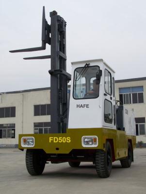 China 5t 3.6m hotsell Diesel Side Loading side loader Counter-Weight Forklift Truck with low discount price for sale