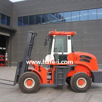 China china famous brand FD40Y 4t all terrain diesel forklift with bucket, 4X4driver Used in urban construction sites, Pipe la for sale