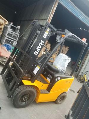 China 1.5T Battery Electric forklift stacker Four-wheel AC Electric Forklift Truck 1.5-2t for sale