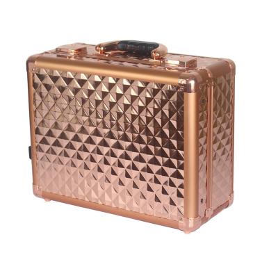 China Professional Fashionable Studio Cosmetics Makeup Case With Lights With Legs Fashion Style Cosmetic Box Tabletop Style for sale