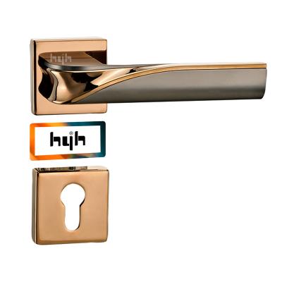 China Guangdong-hyh Modern Luxury Matte Black Door Handle Gold Interior Hardware Zinc Alloy Bedroom Lever for sale