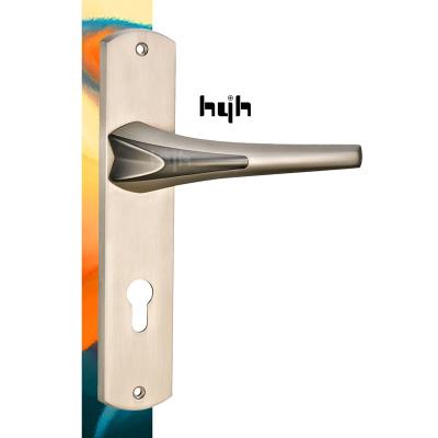 China Guangdong-hyh HardwareZamak Modern Special Lever Entrance Modern Door Handle For Villa Doors for sale