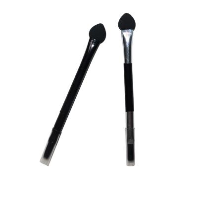 China Custom Flat Brush Double Tube Eyeshadow Applicators Olive End Sponge Foam Lip Makeup Brushes for sale