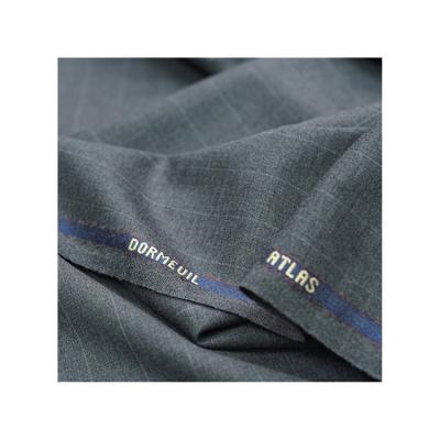 China Luxury Cut-to-Size S/S Gray Pure Wool Suit Fabric Lightweight In-stock Fabric Viable For Formal Suit for sale