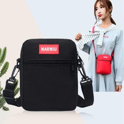 China Nylon Single Shoulder Diagonal Straddle Bag For Men And Women, Four Seasons Travel, Cycling, Fashion Large Capacity Bag for sale