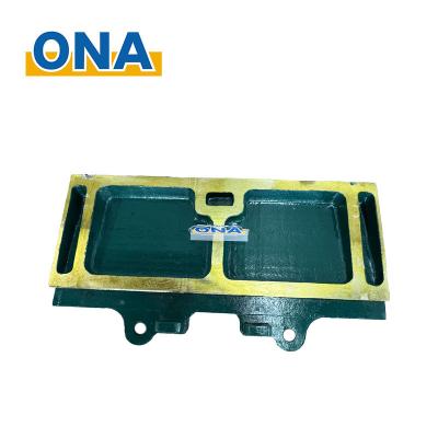 China Long Life Time Stone Crushing plant mobile jaw crusher spare parts CJ409 deflector plate for sale