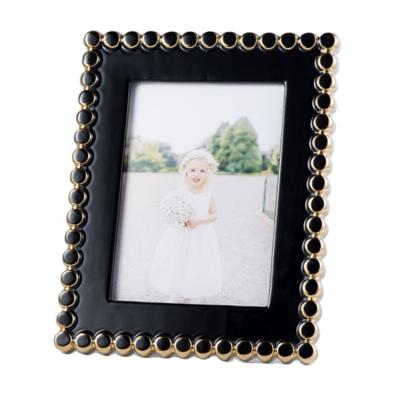 China Luxury Royal Dot Luxury Emboss Edge Design Picture Office Decor Ceramic White Photo Frames for sale