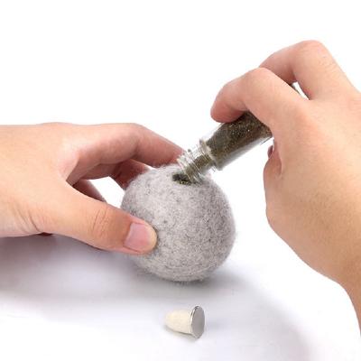 China Hot Selling Stocked Wool Felt Doll New Attractive Design Toy Felt Pet Plush Toy Cat Ball Catnip Toy for sale