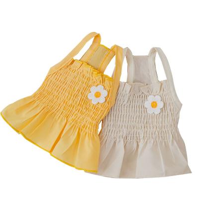 China Stocked 2022 Spring Puppy Daisy Vest Puppy Bipod Bipod Pet Clothes Small SummerCat Teddy One Line Skirt for sale